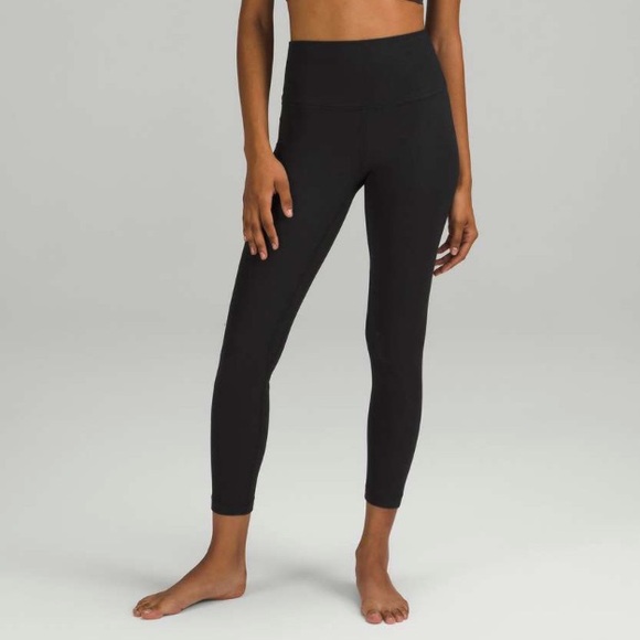 lululemon athletica Pants - Lululemon Align Ribbed High-Rise Pant 25"
Black Size 6
